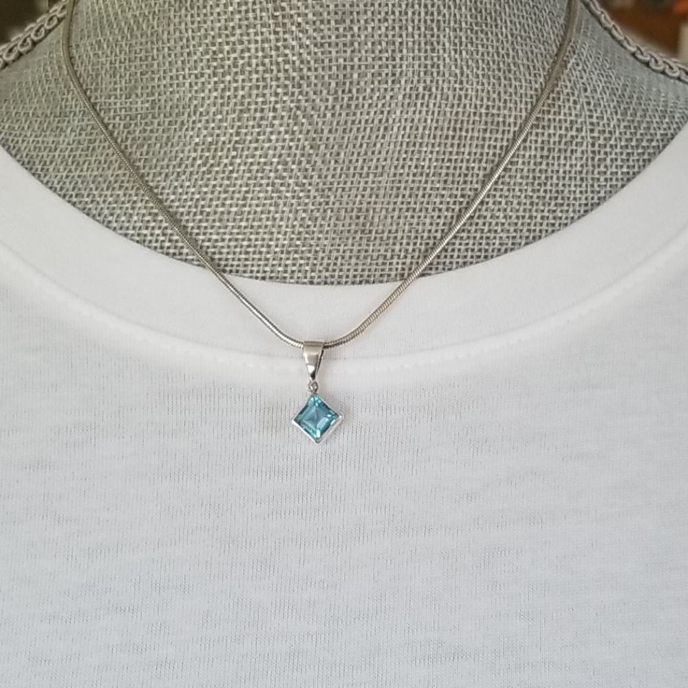 Aquamarine Sterling Silver 925 Necklace